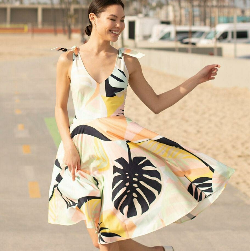 Modcloth Tropical Print Midi Dress